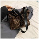 【送料無料】レディース バッグ 普段使い レトロ ヒョウ柄 ソフトレザー バケット 大容量 つや消し 脇下 アニマルプリント ショルダー クロス ボディバッグ