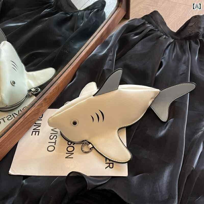 【送料無料】かわいい バッグ キッズ 女の子 レディース 普段使い イルカ 小さめ トレンディ 個性 ファッション クロス ボディバッグ イン 夏 ミニ 携帯電...