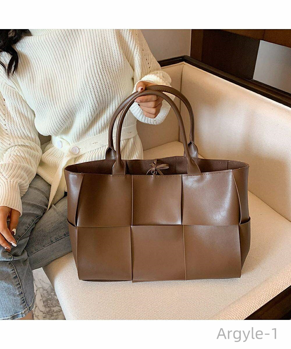 【送料無料】きれい カジュアル 大人可愛い ショルダーバッグ トートバッグ フェイクレザー コーデに大人っぽさをプラスしてくれるBAG