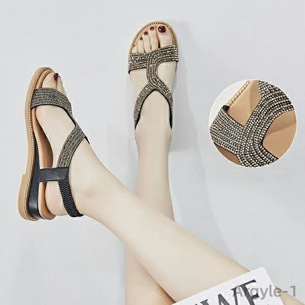 【送料無料】サンダル 4cmヒール 歩きやすい フラットサンダル ローヒール 細ストラップ ビジュー 痛くない PU おしゃれ カジュアル 軽量 楽 長時間 疲れない 夏 リゾート