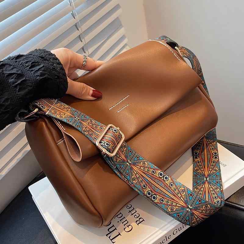 乐天商城 - バッグ 鞄 肩掛け 斜め掛け 2way レディース 女性用 PUレザー ポケット ワンショルダー 黒 チャック ファスナ