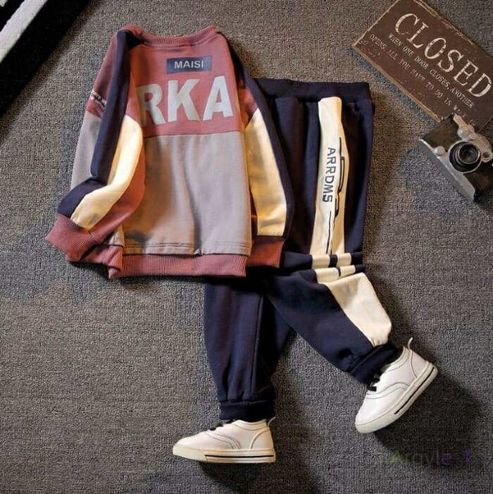 ット パンツ セットアップ キッズ 男子 上下 韓国 男の子 男児 長袖 ジュニア 2点セット ロゴトップス 長ズボン おしゃれ 13234