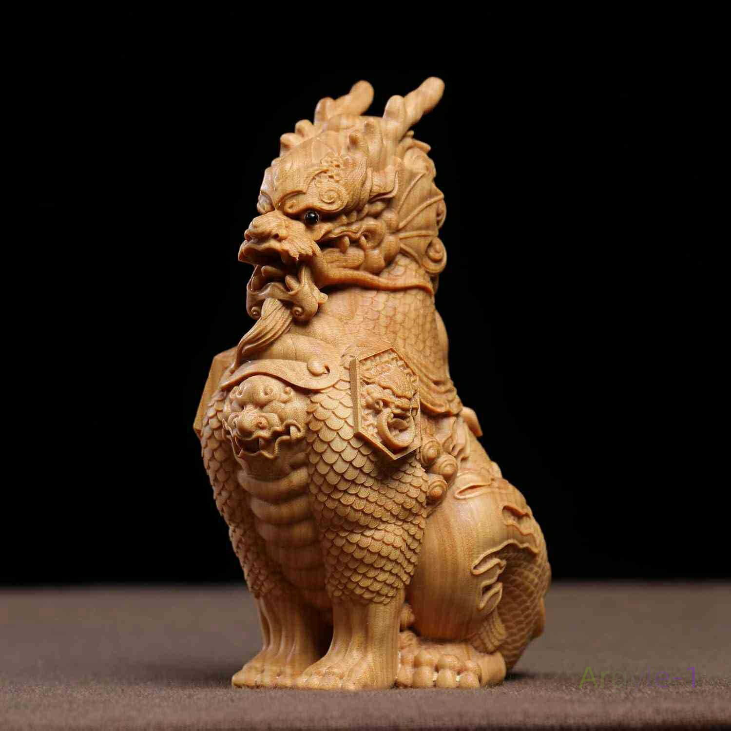 (高さ10cm) 風水グッズ 置物 金運 高級天然ツゲ木彫り 風水 置き物 麒麟 置物 木彫り