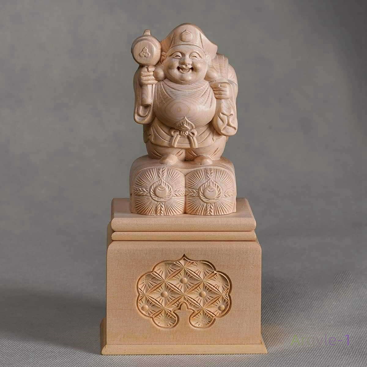 風水 無病息災 商売繁盛 金運 開運招福 木製神像 玄関置物 縁起物 桧木製高級木彫り彫刻 立像 大黒様 貯金箱 大黒天 置物 七福神