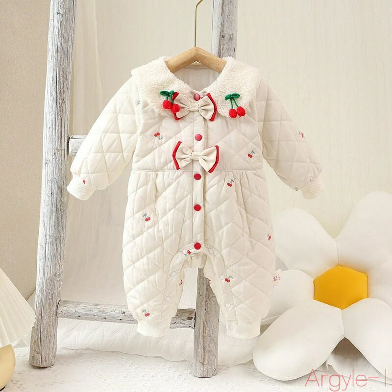 【送料無料】カバーオール 中綿 女の子 ロンパース 水洗濯 着ぐるみ 新生児 カバーオール 防寒 冬 あたたか 長袖 ベビー服 もこもこ 可愛い 出産祝い 百日祝い 妊婦 寝袋 プ
