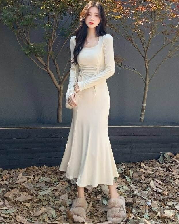 【送料無料】ワンピース ロング レディース ミモレ スクエアネック 長袖 ウエスト絞り フレア ドレス スリム 細身 マーメイド 切り替え ハイウエスト かわい...