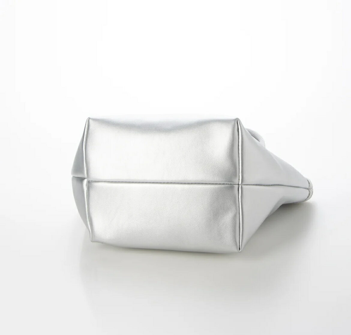 10％オフクーポン＆ポイント最大8倍★《サイズ交換無料》シンプルデザイントートバッグ。No02-201025