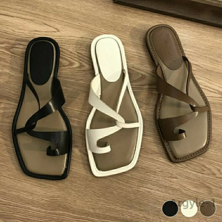 【送料無料】レザー フラット 韓国 おしゃれ サンダル ビーチサンダル 親指 ぺたんこ バイカラー 夏 リング フラットサンダル トングサンダル