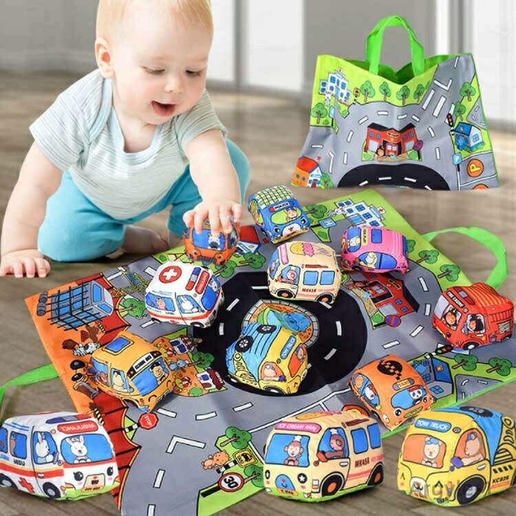 【送料無料】ベビー向けおもちゃ 布おもちゃ 車 カートイ ソフト 玩具 プレイマッ...
