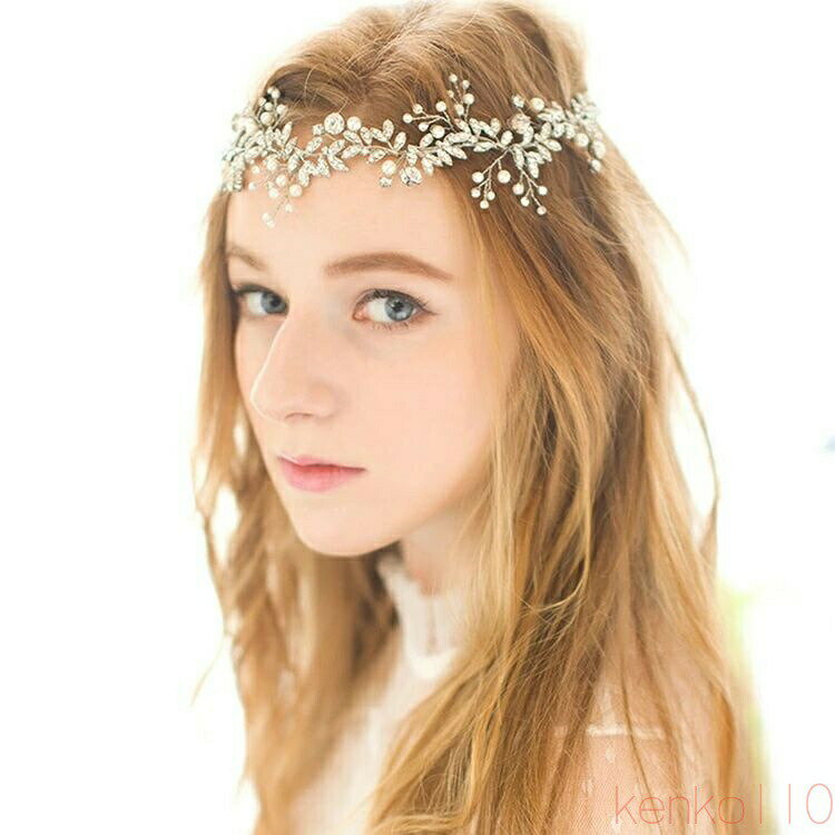 【送料無料】花嫁髪飾り 結婚式 ウェディング ティアラ ヘアアクセサリー ホワイトリーフ 披露宴 パー..