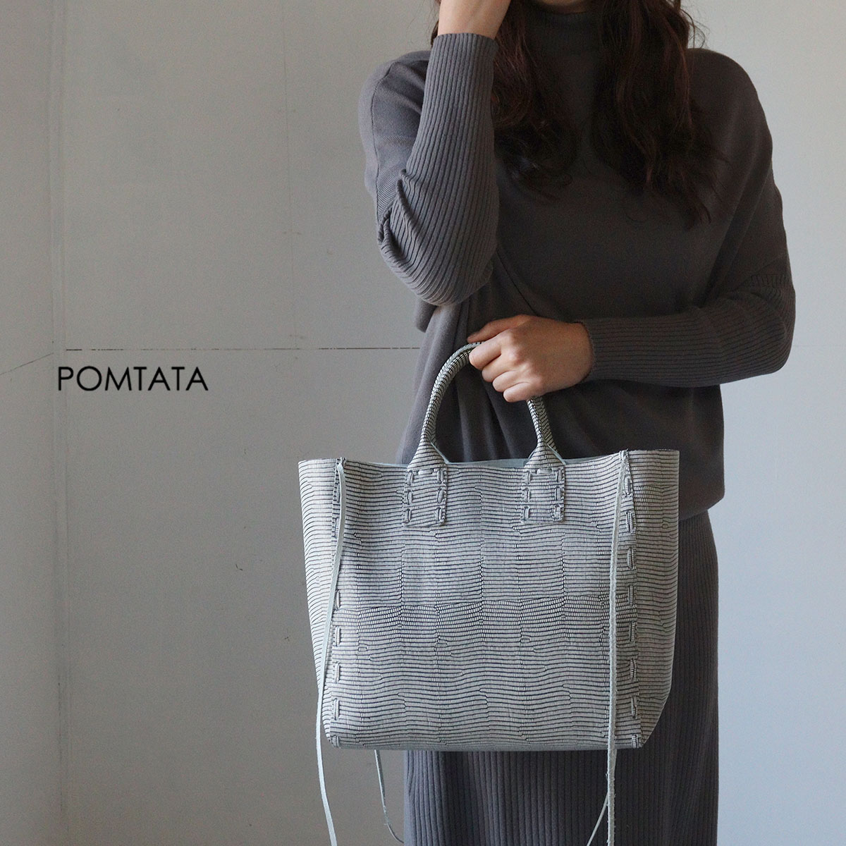 Rakuten - トートバッグ ミドルサイズ A4 本革 ベーシック リザード型押し POMTATA ポンタタ SAKU TOTE P2831 日本製【選べるノベルティ】