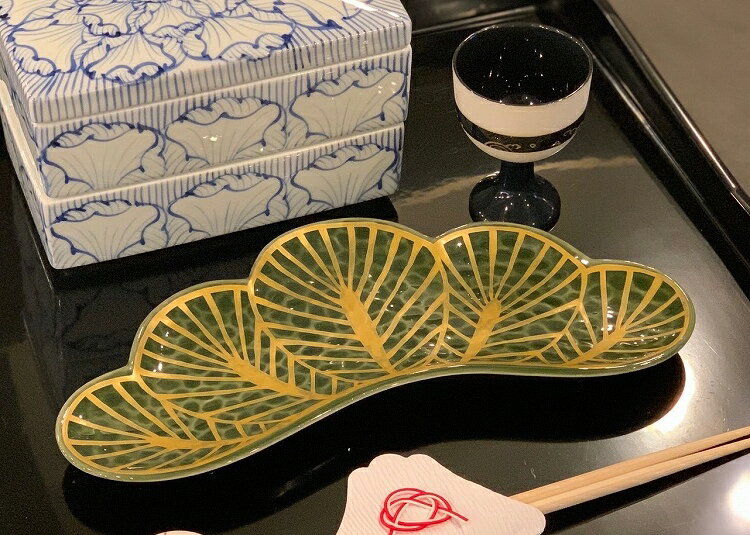楽天市場】幸楽窯 錦 金 松葉形 前菜皿の通販 楽天市場】幸楽窯 錦 金 松葉形 前菜皿の通販