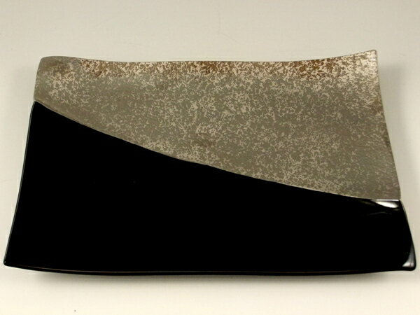 有田焼 弥源次窯 プラチナ濃黒釉掛分 盛皿