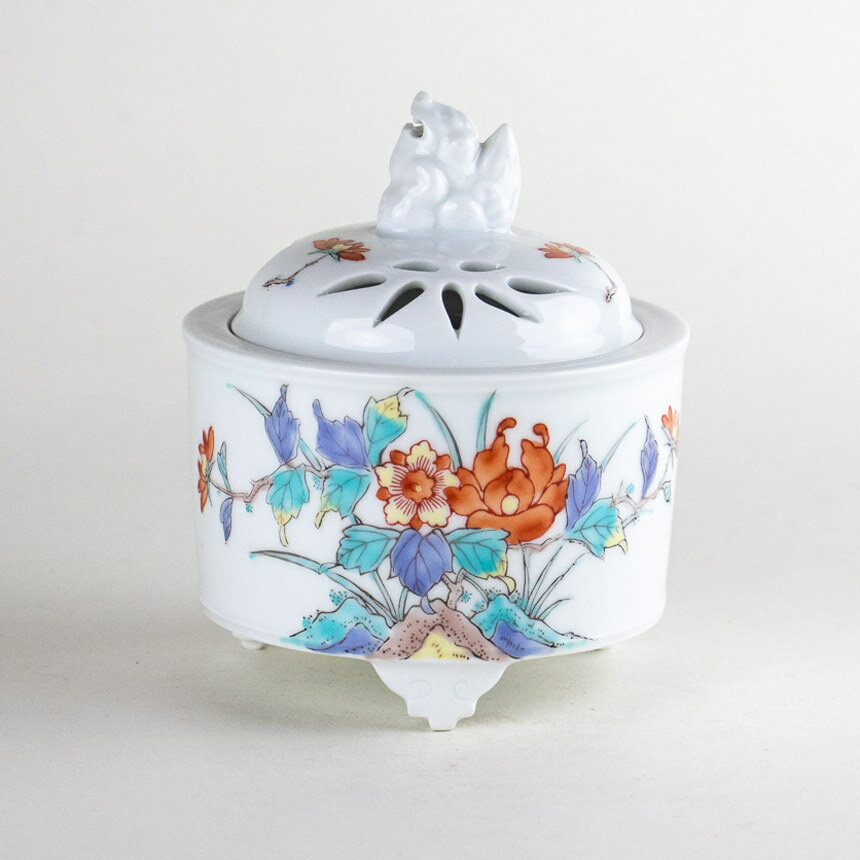 【スーパーSALE ポイント10倍】香炉 陶器 おしゃれ 有田焼 日本製 インテリア 贈答品 木箱入り 錦牡丹 ..