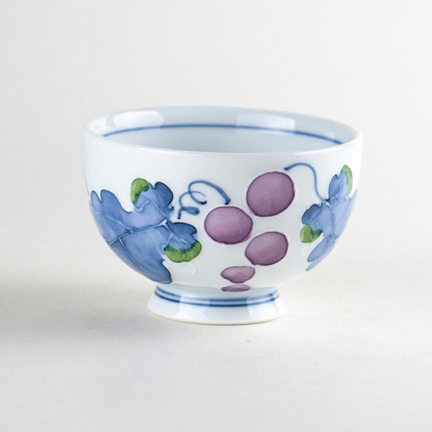 煎茶碗 有田焼 日本製 おしゃれ 和食器 湯のみ 来客用 茶器 茶碗 ギフトにも最適 マスカット ※小さめのサイズです