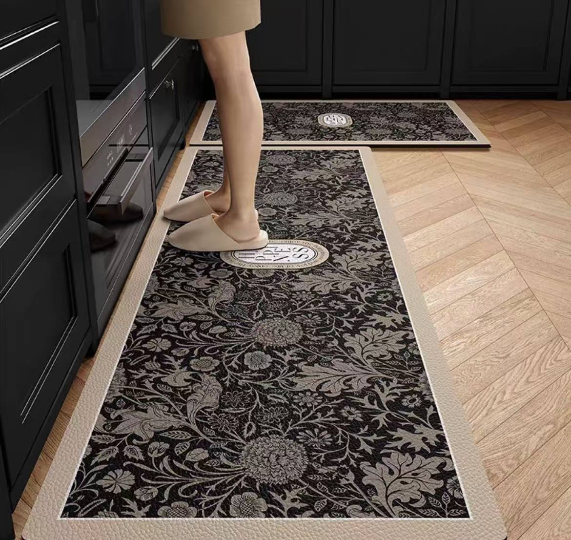 キッチンマット 台所マット PVCマット はっ水加工 サッと拭ける 北欧 おしゃれ モダン リーフ柄 ロング..