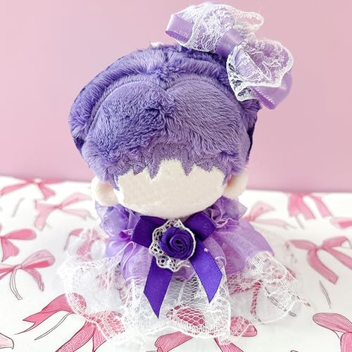 【ぬいぐるみ用カラフルドレス 10cm パープル】 概要説明：10cmサイズのぬいぐるみに着せられるカラフルなドレスとリボンクリップのセットです。パープルカラーでキラキラとした見た目が魅力で、ぬい活やプレゼントにも最適です。ぬいぐるみは別売です。 ● 商品の特長 ● カラフルでキラキラ パープルカラーのドレスはキラキラとしており、ぬいぐるみを華やかに演出します。 ● リボン付き リボンクリップが付属しており、ドレスをより可愛らしく仕上げます。 ● サイズ調整可能 10cm程度のぬいぐるみに着せられ、サイズ調整が可能です。 ● 素材 ・ポリエステル ・リボン（プラスチック） ● サイズ ・ドレス：約10cmサイズ対応 ● こんなシーンにおすすめ ・ぬい活用 ・プレゼント ・オンラインショップ向け商品 締めくくりメッセージ：10cmサイズのぬいぐるみにぴったりのカラフルなドレスとリボンクリップのセット。おしゃれで可愛いデザインが魅力で、ぬい活やプレゼントにもおすすめです。 ご注意： ・素材の性質上、水濡れや摩擦により色落ち・色移りする場合があります。 ・洗濯機にかけたり、水洗いしたりしないでください。 ・ぶつけたり、振り回すなど無理な力を加えないでください。色: イエロー色: パープル色: ピンク色: ブルー