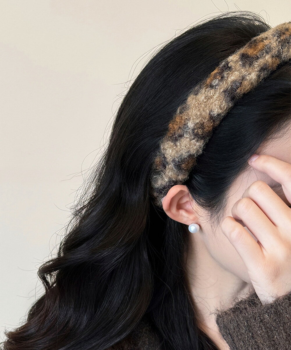 カチューシャ ヘアバンド レオパード柄 ふわふわ 髪飾り 頭飾り 秋冬 かわいい おしゃれ 女子力アップ フェミニン 韓国風 アニマルプリント 太め幅