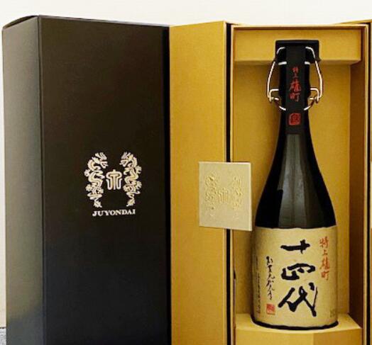 十四代　特等雄町 2025 化粧箱 720ml 純米吟醸 日本酒 父の日 母の日 ホワイトデー お返し 贈り物 プレゼント 贈答品 お祝 御祝 誕生日 内祝 還暦祝い 結婚祝い 出産祝い お酒 就職祝 退職祝　ギフト お正月 年末年始 お歳暮