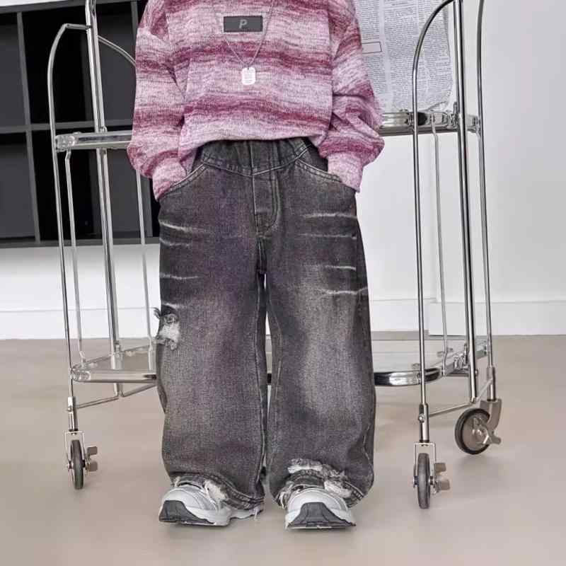 子供用パンツ 男の子 秋物 韓国風 子供服 デニムパンツ ロングパンツ 破れ加工 カジュアルパンツ ジーパン ブラック 90 100 110 120 130 140サイズ