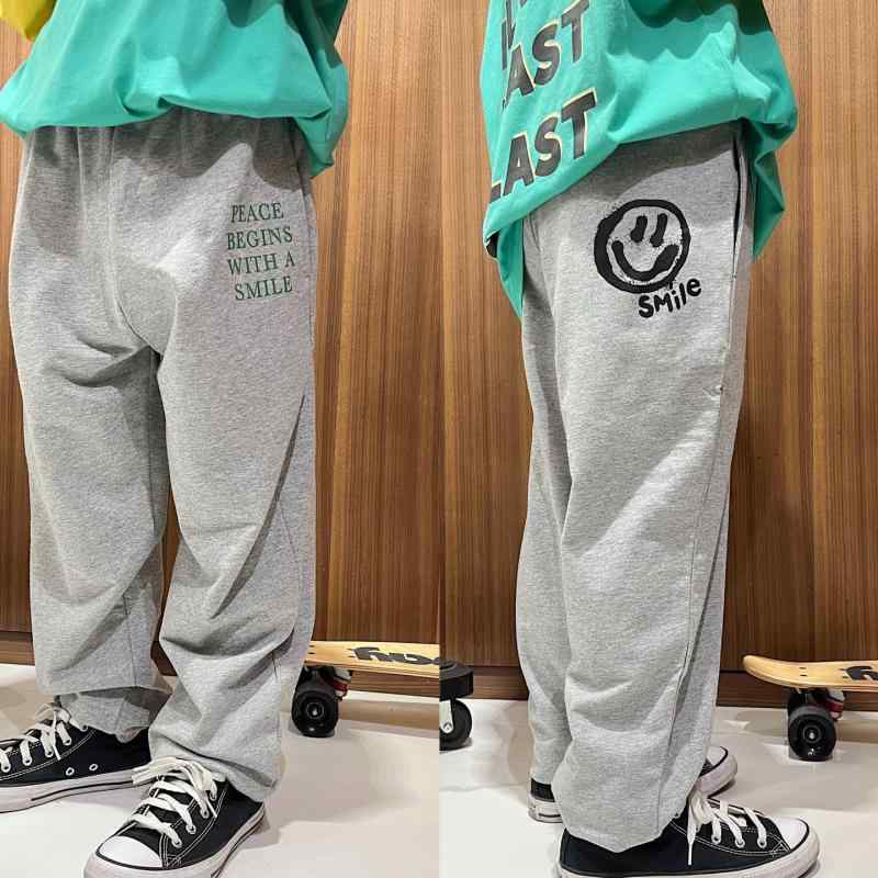 子供用パンツ 春夏 スポーツパンツ コットン カジュアル 運動着 長ズボン 3歳〜8歳 格子柄 無地 ミディ..