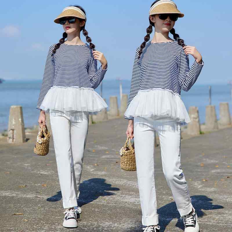 子供服 Tシャツ 長袖 女の子 ストライプ 切り替え チュール 春秋 トップス カットソー かわいい ガールズ・カテゴリ: Tシャツ・対象: 女の子・スタイル: 森ガール・袖丈: 長袖・柄: ストライプ・素材: 綿95%・ネックライン: ラ...