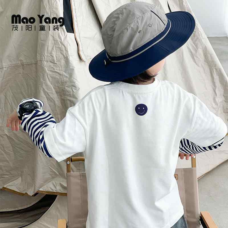 3個セットTシャツ キッズ 春秋 ストライプ 切り替え 長袖 コットン 吸湿速乾 ミドル丈 ビッグシルエット 100cm 110cm 120cm 130cm 140cm 150cm 160cm・カテゴリ: Tシャツ・スタイル: カジュアル・対象: 子供、男女兼用・素材: 綿98%・袖丈: 長袖・柄: ストライプ、文字、配色・ネックライン: ラウンドネック・カラー: オフホワイト・対象年齢: 中大童、中小童・身長: 100cm、110cm、120cm、130cm、140cm、150cm、160cm・機能: 吸湿