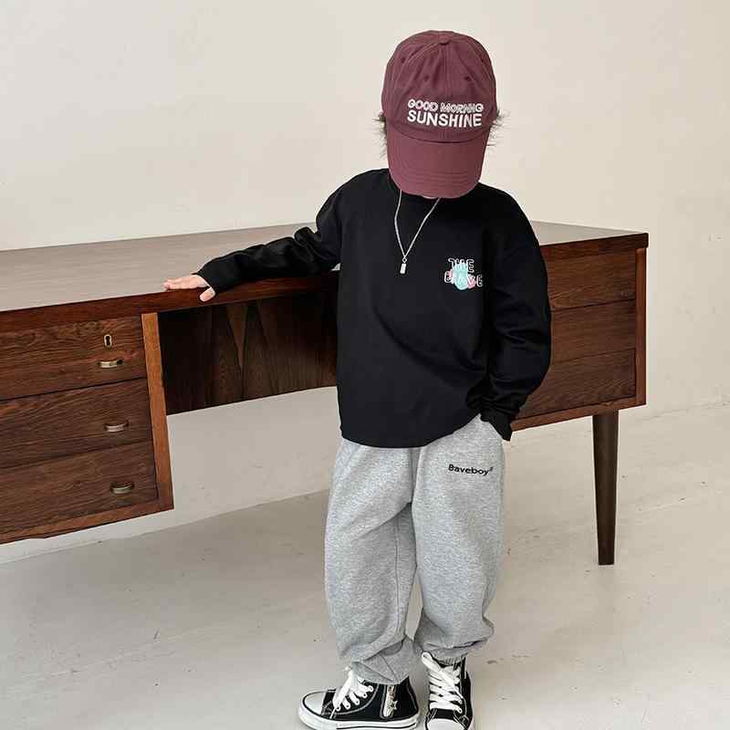 Tシャツ キッズ 男の子 子供服 長袖Tシャツ 春秋 トップス カットソー 綿 韓国 落書き風 プリント ホワ..