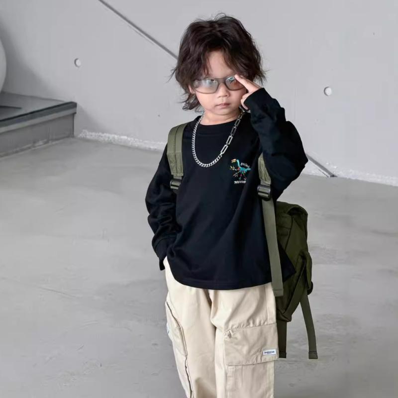 Tシャツ キッズ 男の子 子供服 長袖 秋 トップス 韓国風 カジュアル 普段着 部屋着 通園 通学 伸縮性 ..