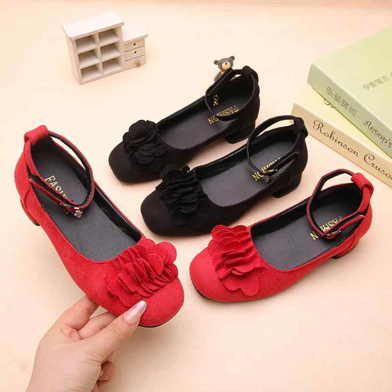 子供靴 フォーマル靴 女の子 ハイヒール パンプス 春秋 人工皮革 ローカット マジックテープ 花柄 黒 赤 キッズ ガールズ ジュニア 発表会 結婚式 演奏会...