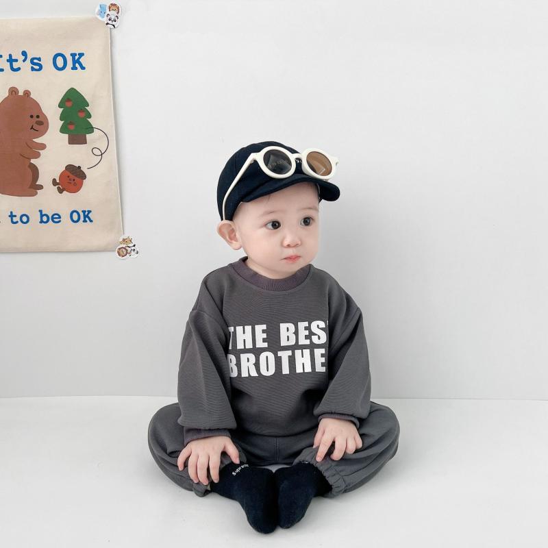 子供用セットアップ 長袖トップス パンツ 2点セット ベビー 幼児 春秋 運動着 韓国風 無地 アルファベ..