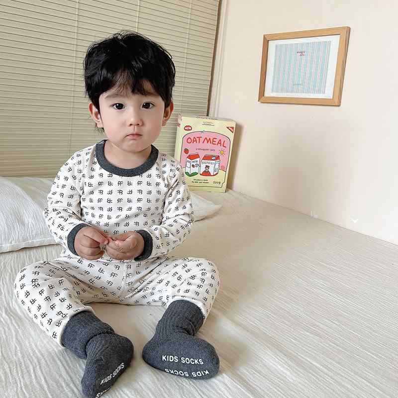 子供用インナー 秋冬 ベビー服 綿100% 長袖 トップス パンツ 上下セット 厚手 男の子 女の子 あったかインナー かわいい 保温 部屋着 パジャマ 動物柄 小花柄 アニマルプリント 80 90 100 110 120 130