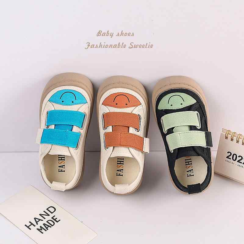 スニーカー キッズ 子供 キャンバス シューズ 通気性 2歳 3歳 4歳 5歳 6歳 黒 オレンジ色 幼児 小学生 低学年 男の子 女の子 幼稚園 保..