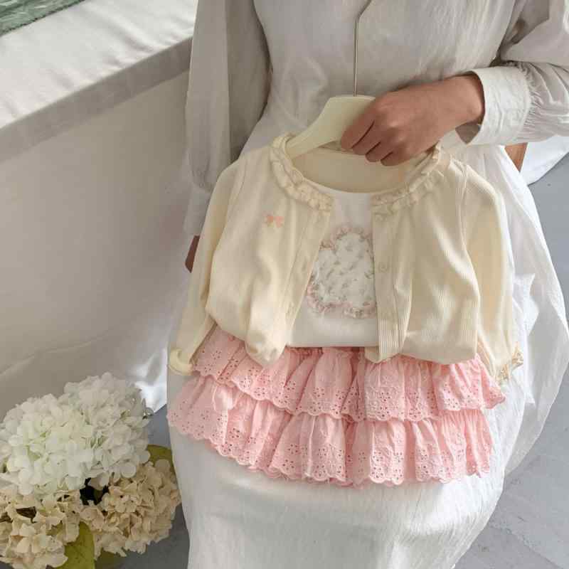 子供用セットアップ 女の子 バレエ風カーディガン フラワープリント キャミソール レースカート 3点セ..