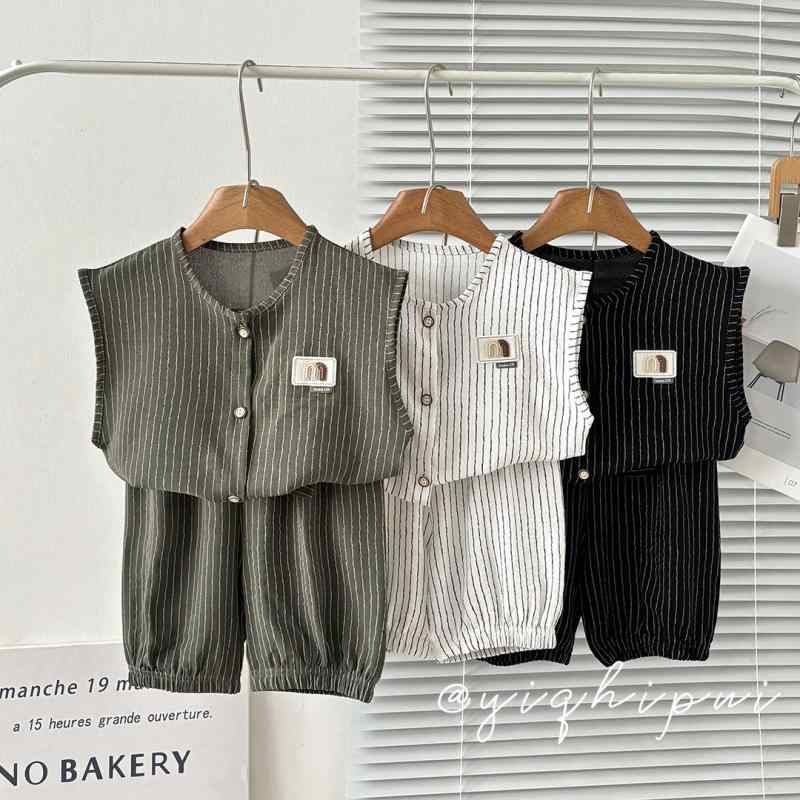 キッズ 男の子用 ノースリーブシャツ ショートパンツ 上下2点セット ボーダー柄 薄手 夏服 普段着 部屋着