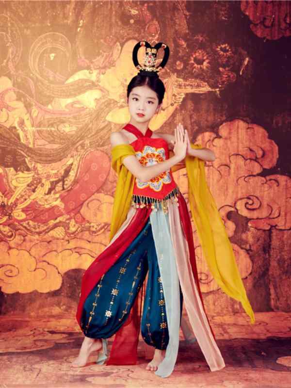 子供用ダンス衣装 女の子 敦煌 飛天 レトロ舞踊 琵琶柄 異国風 上下セット ショール ヘアアクセサリー..