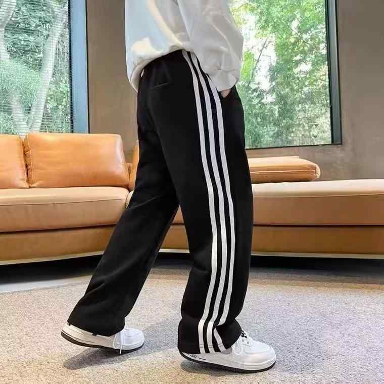 子供服 パンツ 男の子 秋物 ロングパンツ ボーイズ 運動着 ストレート ズボン 120cm 130cm 140cm 150cm..