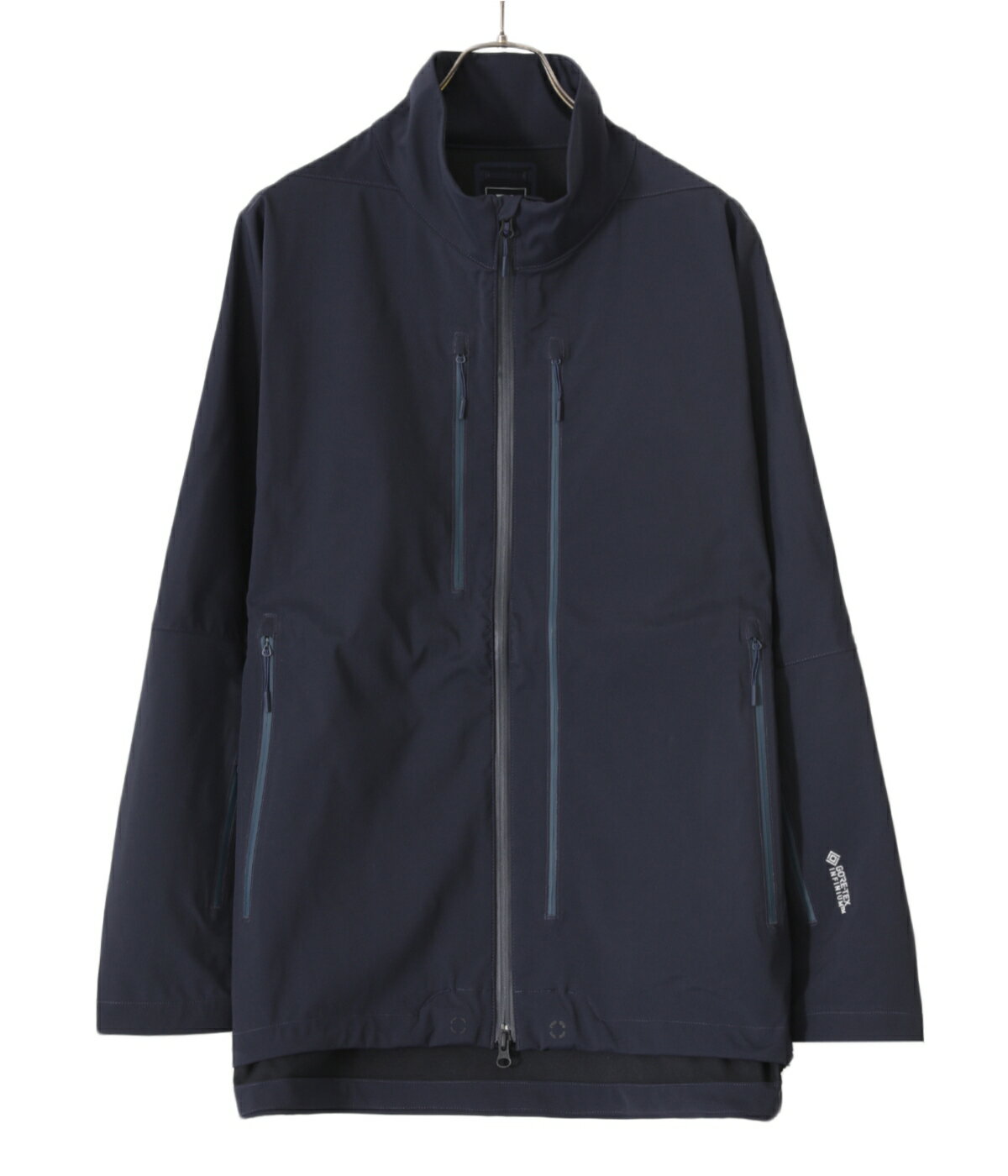 楽天ARKnetsDAIWA LIFESTYLE / ダイワライフスタイル : SOFTSHELL JACKET GORE-TEX : ソフトシェル ジャケット ゴアテックス スタンドカラー ブルゾン アウター フィッシング ルアーケース 収納 ナイロンジャケット ネイビー 防風 透湿 : DJ-006-1022WEX【STD】