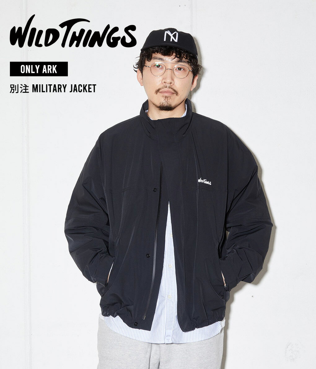 【送料無料】WILD THINGS / ワイルドシングス : 【ONLYARK】別注 Military jacket : ワイシン ミリタリージャケット ナイロンジャケット パーカー ライトアウター アウトドア ロゴ ワンポイント ブラック 耐水 透湿 防風 : ONLYARK-0-1012【AST】のサムネイル