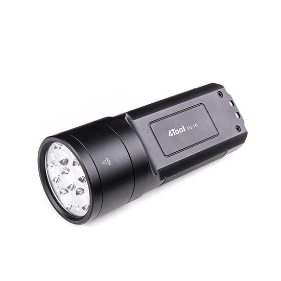 NEXTORCH HL10 ハイパフォーマンス タクティカルライト 10,000 lm リチウムイオン電池内蔵型 NEXTORCH HL10は、妥協のない過酷な照明ニーズに対応するために設計されたプロ仕様のタクティカルフラッシュライトです。最大10,000ルーメンの光出力を誇り、強力かつ安定したビームで完全な暗闇を照らすことができます。最大476メートルの照射距離は、野外活動、捜索救助、戦術用途において頼りになるツールとなります。大容量充電式バッテリーに対応し、堅牢なボディ構造により、最も過酷な条件下でも最適なパフォーマンスを発揮します。 照明距離: 瞬間点灯: 476 M - 高: 370 M - 中: 180 M - 低: 87 M 色温度:クールホワイト（5700K） 動作時間:低モード：15時間 - 中モード：5時間 - 高モード：3時間30分 電池のタイプ:リチウムイオン充電式電池 バッテリー容量:4800mAhバッテリー×2個（内蔵バッテリー） 本体ケース素材:陽極酸化アルミニウム6061-T6 サイズ:本体：134×51×49mm　USB Type-Cケーブル長：約20cm　ストラップ長：約14cm モード:瞬間点灯 - ストロボ - 低 - 中 - 高 保護性能:防水性能：IP67　耐衝撃性：1m 光の強度:瞬間ON：56644 cd 高：34596 cd 中：8100 cd 低：1892 cd 最大10000ルーメンの超高輝度 NEXTORCH HL10は、モーメンタリーモードとストロボモードで最大10,000ルーメン、ハイモードで6,000ルーメンの出力を実現できます。この光出力は、捜索救助、夜間パトロール、広いオープンスペースの照明など、プロフェッショナルなニーズに最適です。ミディアムモード（1,600ルーメン）とローモード（300ルーメン）は、柔軟性とエネルギー効率に優れています。 長距離かつ高強度 この懐中電灯は、最大照射距離476メートル、光度56,644カンデラを誇ります。高い集光性と精度で暗闇を照らします。高、中、低の各モードでも、照射距離は様々な現場ニーズに対応できる十分な性能を発揮します。 過酷な地形に対応する頑丈な構造 本体は6061 T6アルミニウム製で、耐摩耗性に優れた陽極酸化処理が施されています。この懐中電灯は1メートルからの落下衝撃に耐え、IP67の防水性能を備えています。つまり、HL10は埃っぽい環境、激しい雨、さらには湿度の高い環境でも、破損の心配なく安全に使用できます。 大容量バッテリーとUSB Type-C充電 4800mAhの充電式バッテリーを2個搭載したNEXTORCH HL10は、ローモードで最大15時間、ハイモードで約3.5時間の連続使用が可能です。充電は、便利で高速なUSB Type-Cポートで行えます。このシステムにより、使い捨て電池に頼ることなく、いつでもすぐに使用できる状態を維持できます。 人間工学に基づいたバランスの良いデザイン 全長134mm、バッテリー込みで約393グラムのHL10は、持ちやすさを損ないません。バランスの取れた重量配分により、長時間の使用でも安定性を確保。このサイズは、極めて高い光性能を犠牲にすることなく、高い機動性を実現するのに最適です。 梱包内容 本体 x 1 USB Type Cケーブル x 1本 ストラップ x 1個 ユーザーガイド x 1枚 ～店長推薦～ 目に優しい光源ではありません。網膜を傷つける可能性があります。 ライトは直視しないようにしてください。
