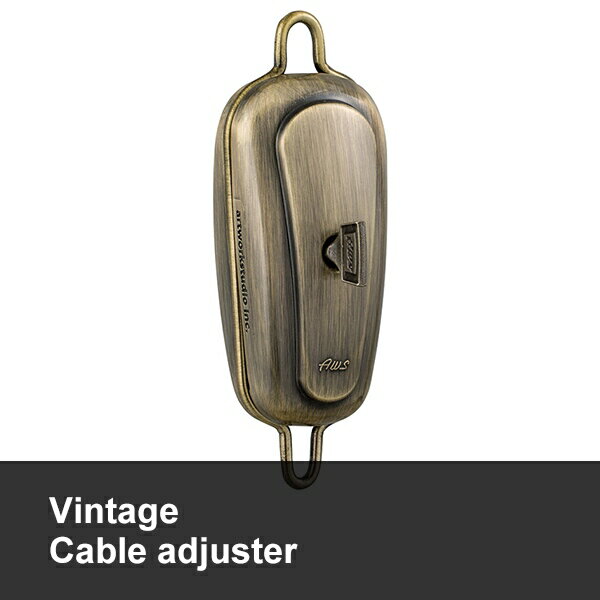 ■BU-1145 Vintage Cable adjusterサイズ：幅50 奥行き40 高さ100 mm材質：ダイキャストカラー：ゴールド重量：約0.1kg※φ7mmの布巻ケーブルに対応。但しチェーン付き照明の場合は、φ7mm以下のケーブルであれば種類を問わずご使用頂けます。ブランド：ART WORK STUDIO(アートワークスタジオ)※沖縄・離島は送料別途お見積もり※メーカー取り寄せ商品のため、ご入金確認後3〜7営業日で出荷ご購入時にお届け日の指定がない場合、最短日での出荷手配を行いメールにてご連絡させていただきます。。照明のケーブルの長さを調節し、ケースの中に収納する事ができます。布製ケーブルはもちろん、付属パーツでチェーン付きペンダントに対応します。機能性抜群な上に、こだわりの照明器具のイメージを壊さないビンテージなデザインが最大の特徴。素材や色感、パーツ、ロゴなど、細部にまでこだわりました。ケーブルの長さを調節しつつペンダント照明のアクセントとしても映えます。ビンテージメタル/ブラック/アロイゴールド