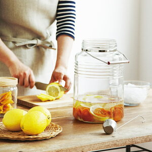 石塚硝子 復刻梅びん 4リットル 日本製 保存容器 レトロ 高級感あるステンレス製の吊り手とベルト レードル付き 梅酒 梅干し作りに最適 レシピ付き