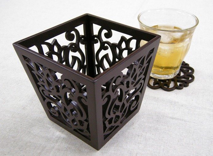 ウッドミニバスケット Visaka【オリエンタルモダンシリーズ】タイ雑貨 アジアン雑貨 アジア雑貨 ロータス小物入れ ボックス 鉢カバー 木彫り カービング収納 整理 ハンドメイド 手作り 木製ミニバスケット