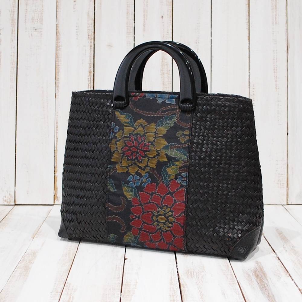 Rakuten - かごバッグ カゴバッグ 籠バッグ 篭バッグ シーグラス バッグ 水草 大人バッグ A4収納 和装 浴衣 大きめ アジアン雑貨 タイ雑貨 鋲付き 黒 ブラック おしゃれ 天然素材 着物素材 バック シーグラスバッグ 正絹 アウトレット