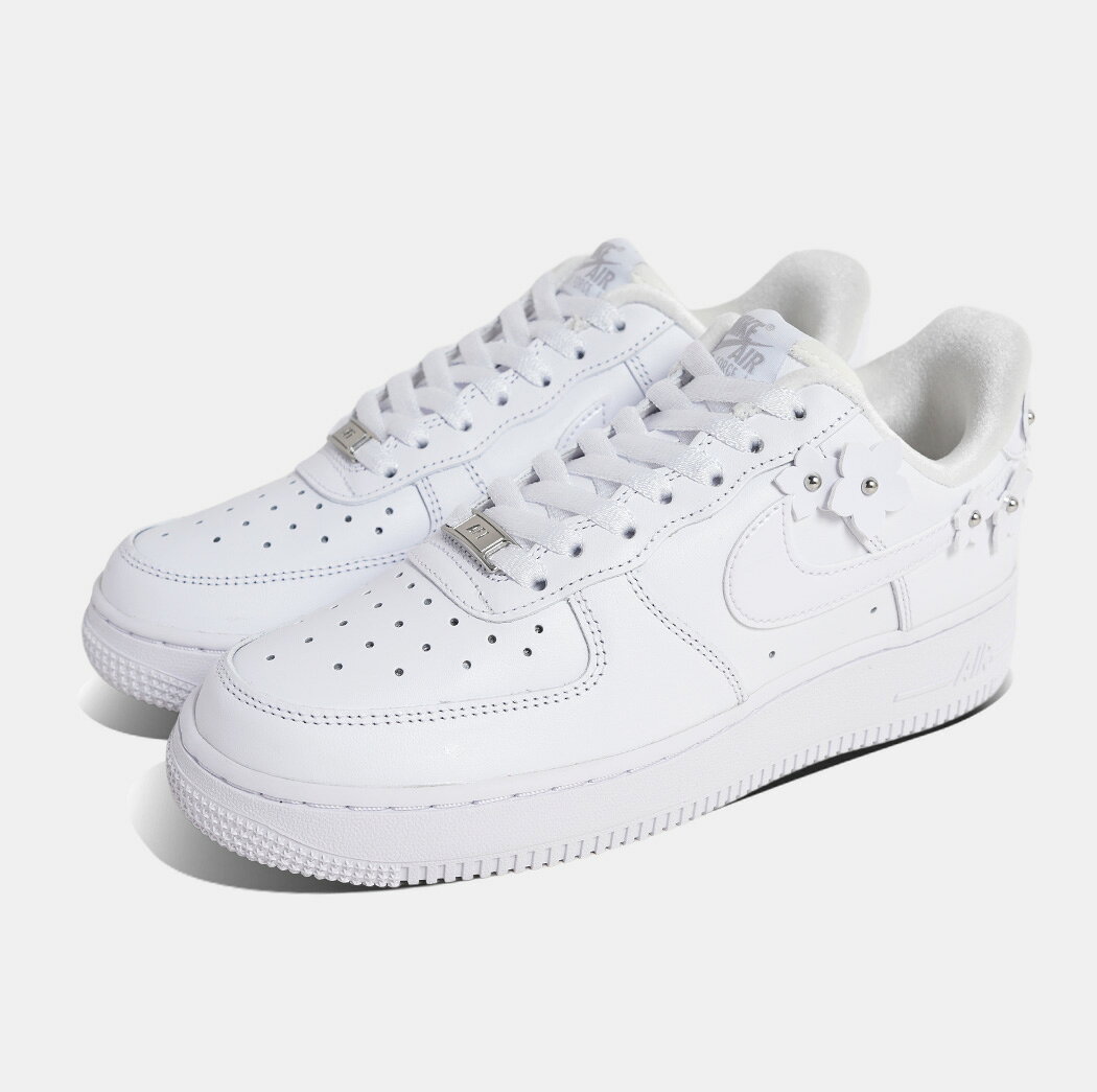 ナイキ ウィメンズ エアフォース スニーカー NIKE W AIR FORCE 1 07 LOW FLORETTE WHITE ( ホワイト 白 AF1 レディース 花 IR8637-100 )