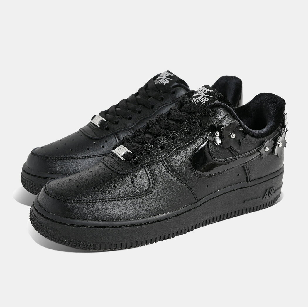 ナイキ ウィメンズ エアフォース スニーカー NIKE W AIR FORCE 1 07 LOW FLORETTE BLACK ( ブラック 黒 AF1 レディース 花 IR8637-001 )