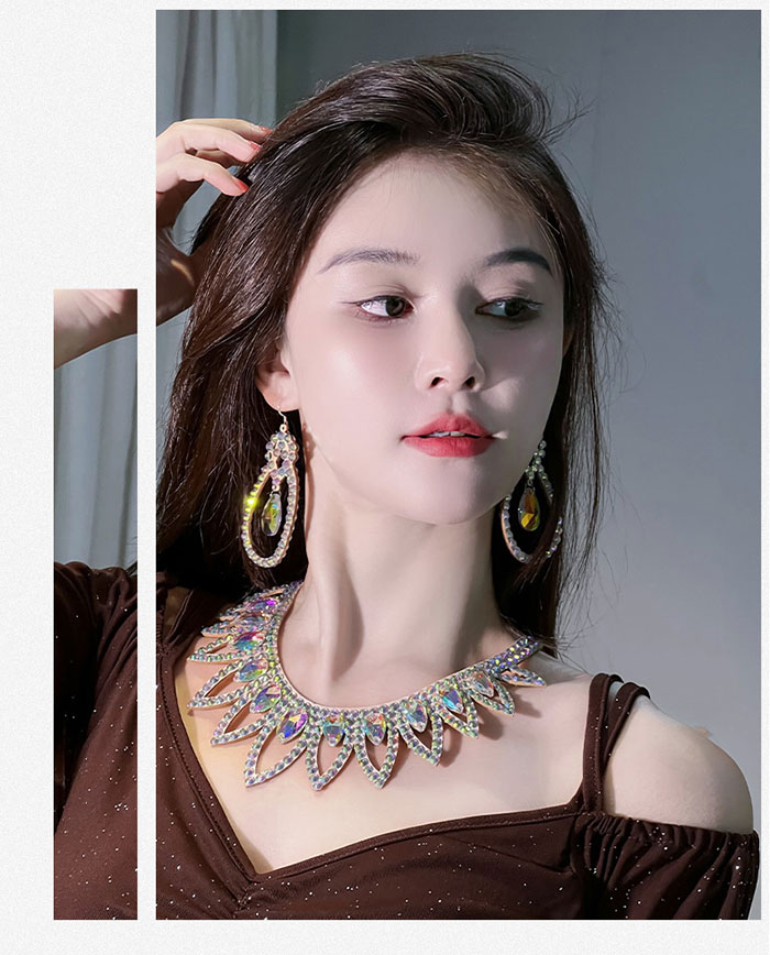 ダンス用ネックレス ベリーダンス 衣装 ストーンネックレス ダンス 舞台 競技ダンス カラオケ アクセサリー 社交ダンス ベリーダンス レディース ネックレス 送料無料