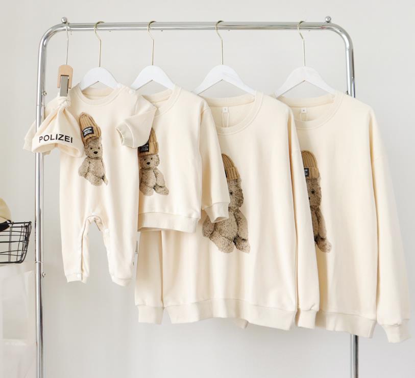 送料無料！親子お揃い　長袖　tシャツ　Tシャツ　パーカー メンズ レディース Tシャツ ハート柄 花柄　..