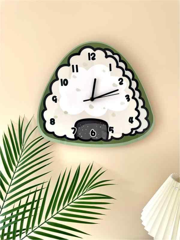 おにぎり屋さんに置いてほしい！ ユニーク掛け時計 壁 おむすび 創造的 装飾 クロック 日本 和風 食べ物 個性的 米 リビング 寝室 ベッドルーム キッチン 時間