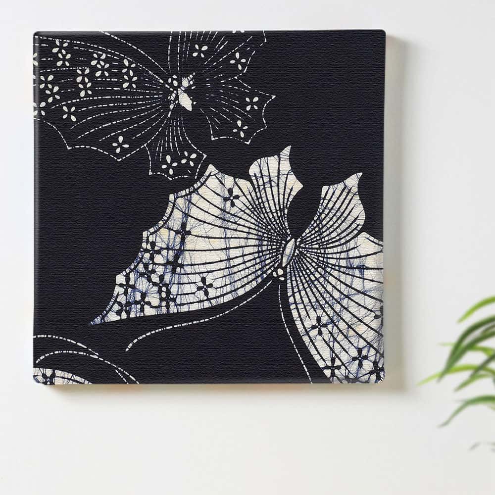 和 着物 蝶々のインテリア用アートパネル ファブリック パネル ポスター ボード 壁掛け アート 絵 おしゃれ インテリア 玄関 30cm×30cm Mサイズ 【返金保証】